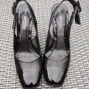 Via Spiga Black Patent & Leather Heels